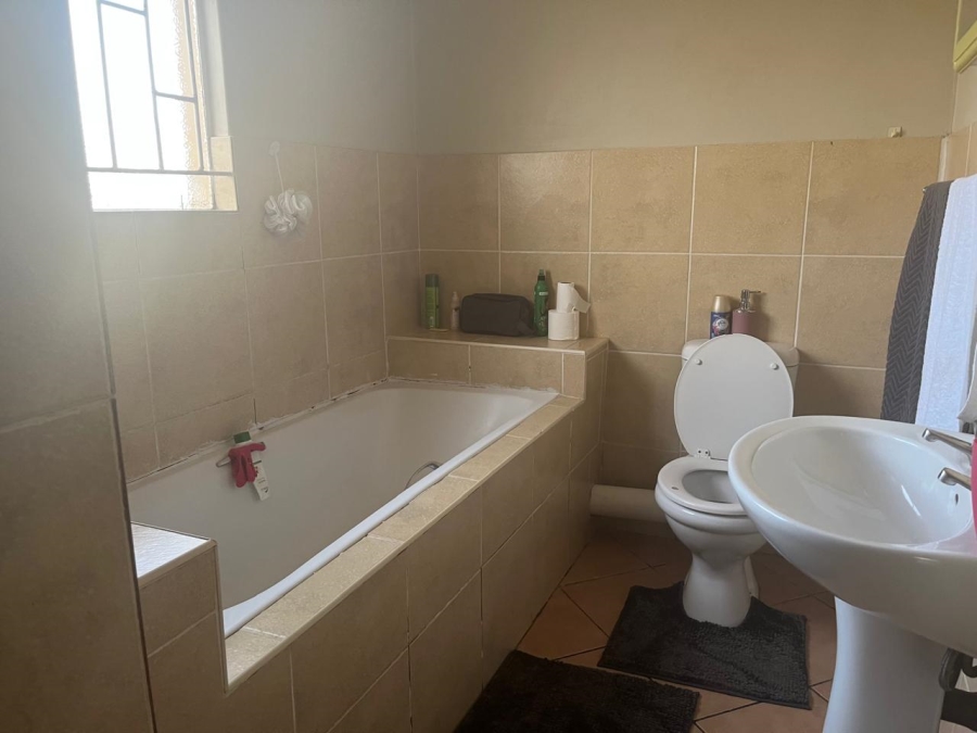 Commercial Property for Sale in Roodewal Free State